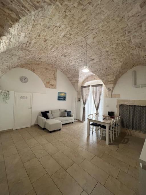 Al Civico 33 Apartment Martina Franca Exterior photo